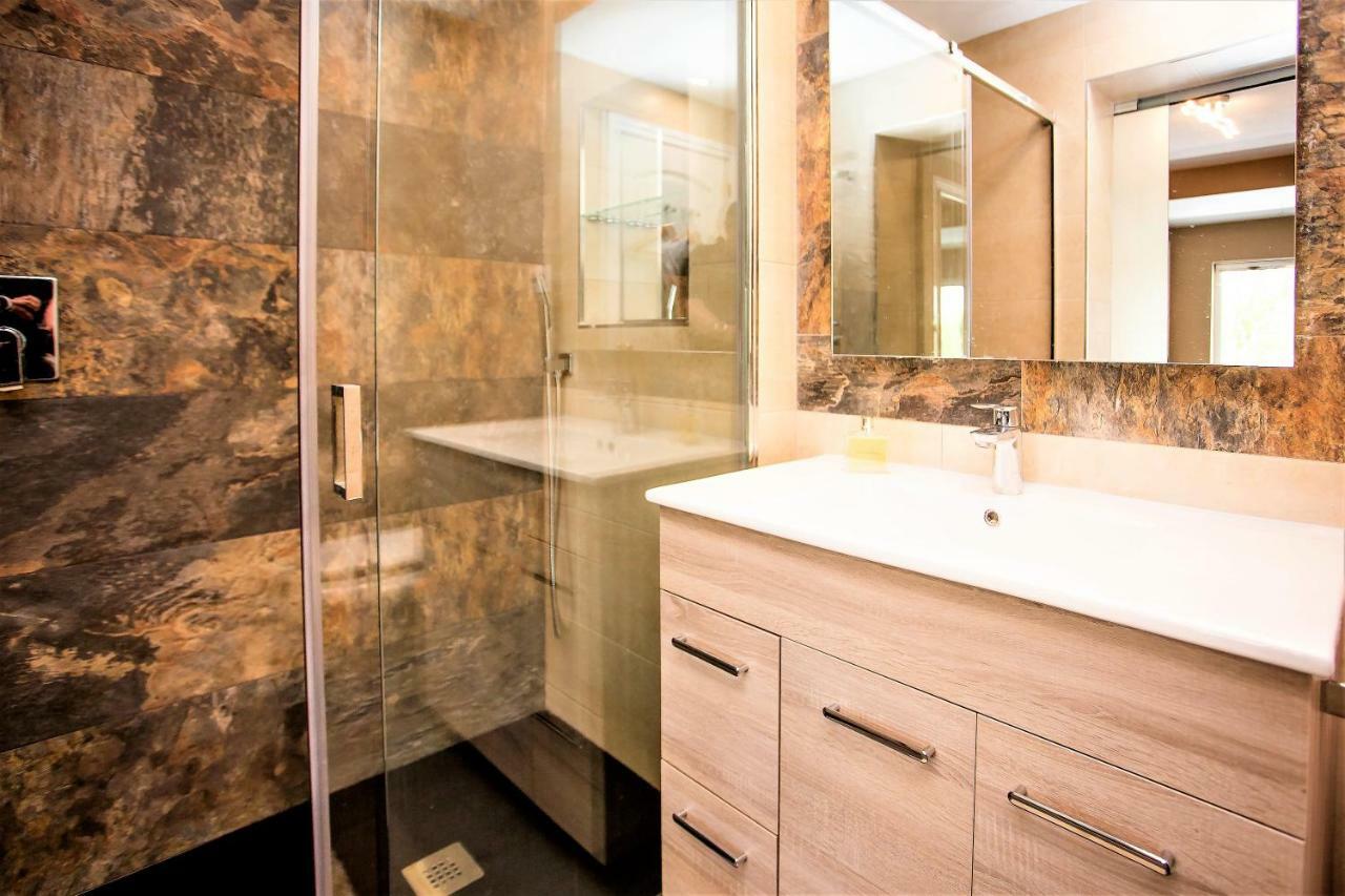 Luxury With Swimming Pool And Jacuzzi * Marbella