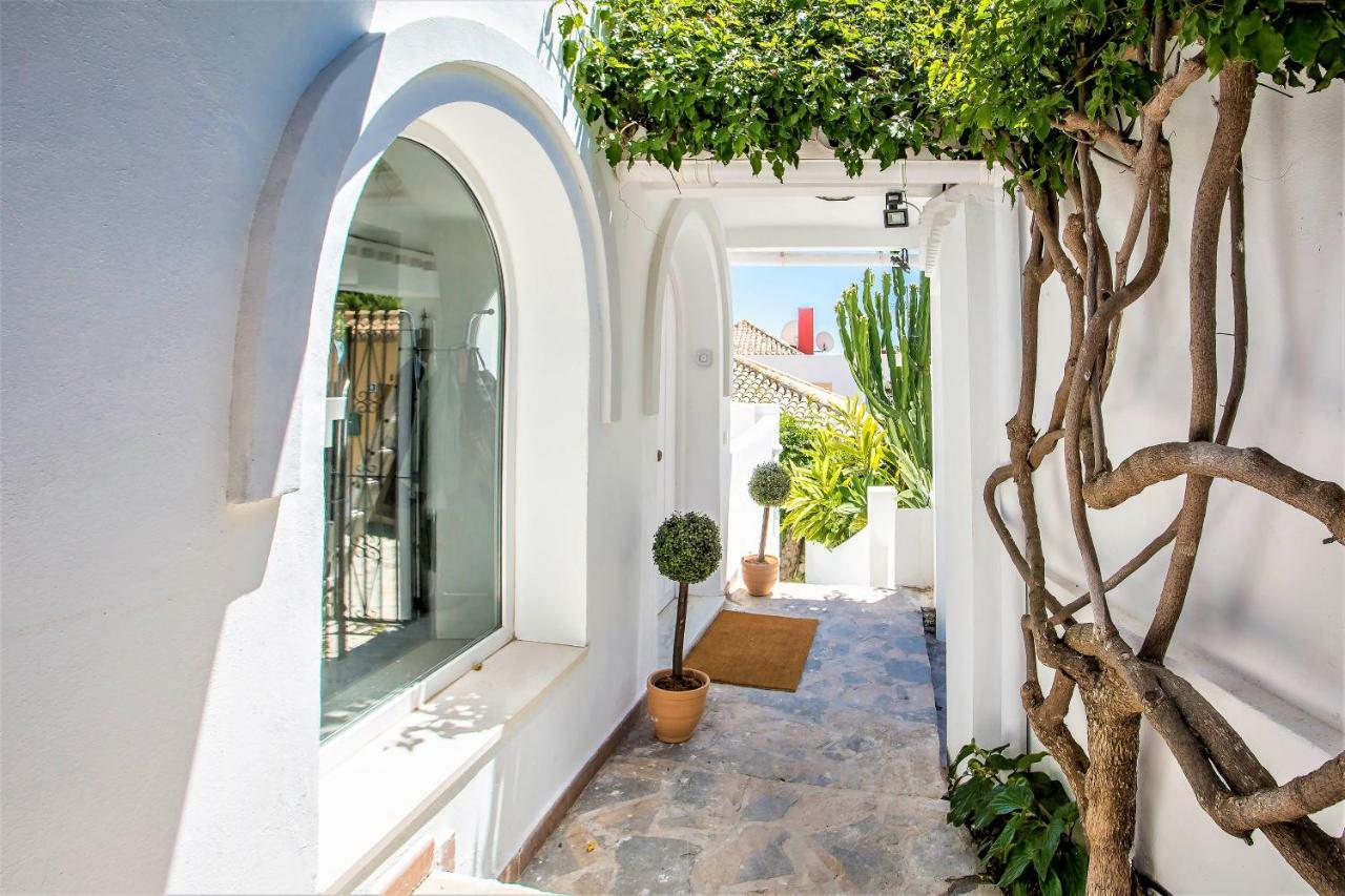 Villa Luxury With Swimming Pool And Jacuzzi Marbella